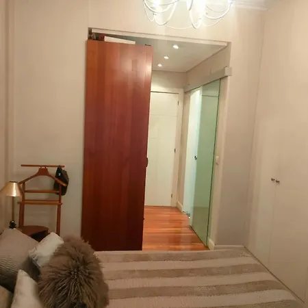 Amplio Piso En El Centro De Apartman